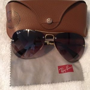 AUTHENTIC Ray Ban Aviator Sunglasses